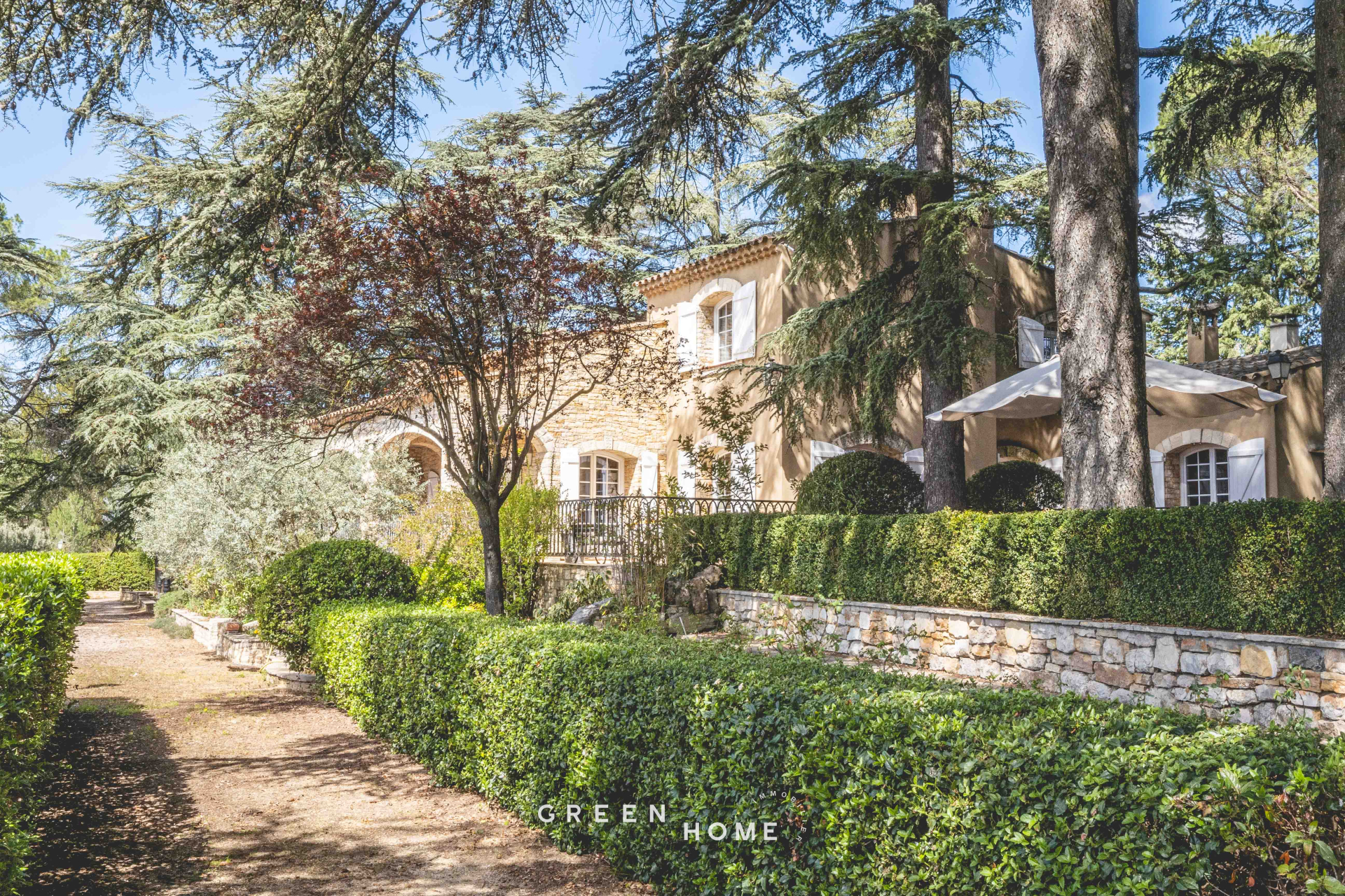 Achat Saint-Maximin-la-Sainte-Baume - Maison - 7 pièces