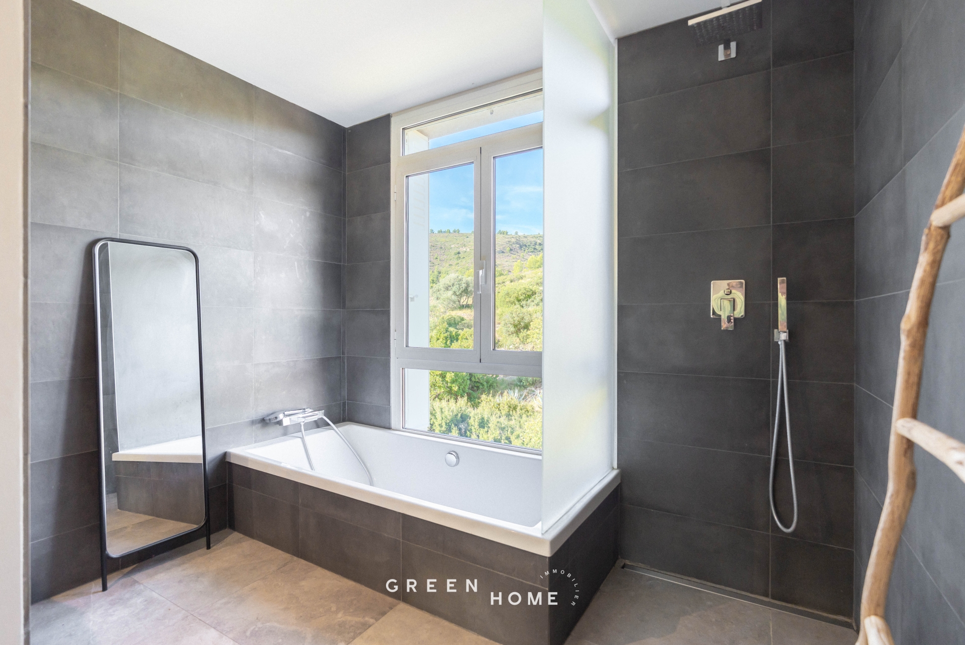 Achat LA CIOTAT - Appartement - 4 pièces