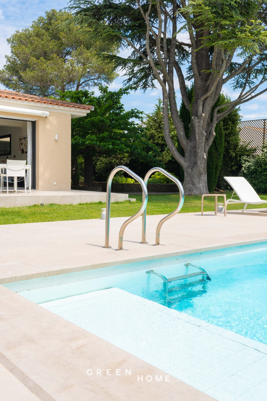 Achat Aubagne - Vendu