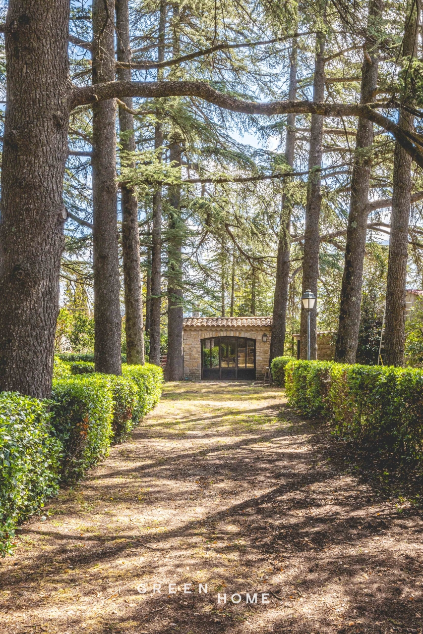 Achat Saint-Maximin-la-Sainte-Baume - Maison - 7 pièces