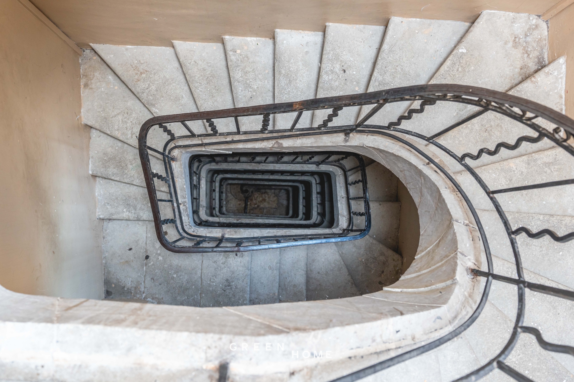 Achat Tarascon - Immeuble - 30 pièces