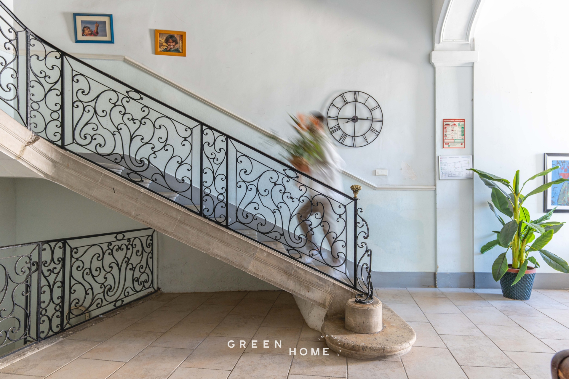 Achat Tarascon - Immeuble - 30 pièces