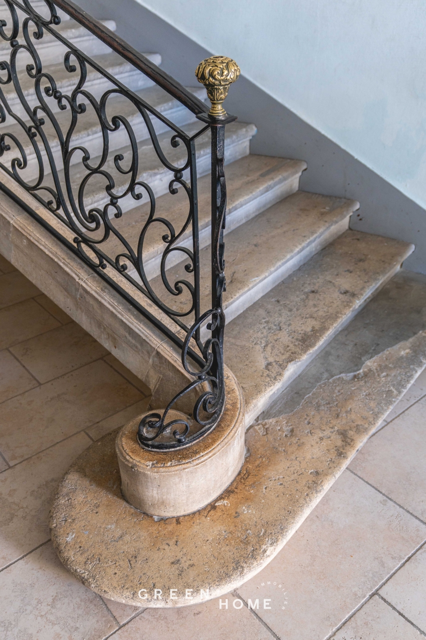 Achat Tarascon - Immeuble - 30 pièces