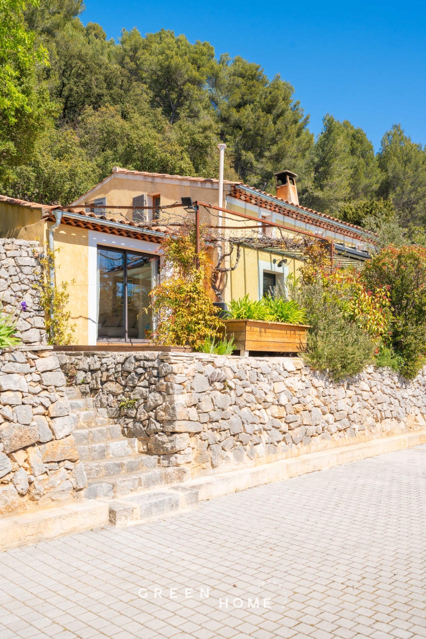 Achat Cuges-les-Pins - Maison - 4 pièces